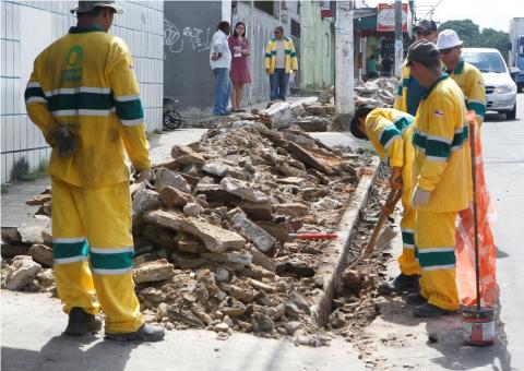 Prefeitura inicia requalificação da avenida Lóris Cordovil